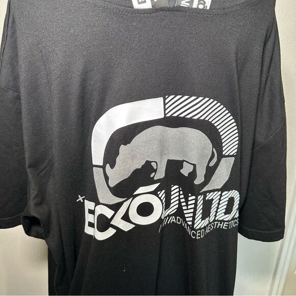 Vintage Y2K Ecko Unltd Black Hoodie with Logo Detail - Picture 2 of 6